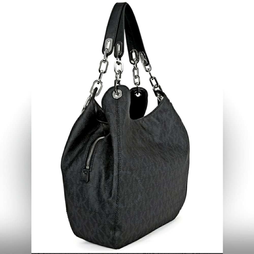 Michael Kors Large Handbag Hobo bag. With original duster.